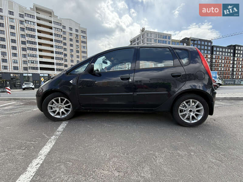 Хетчбек Mitsubishi Colt 2008 в Києві