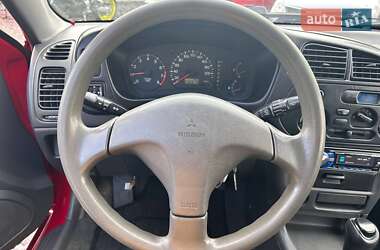 Хэтчбек Mitsubishi Colt 1998 в 