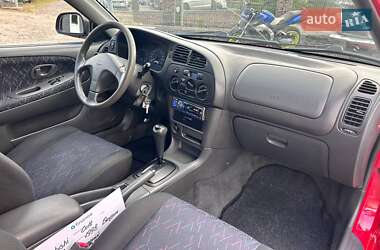 Хэтчбек Mitsubishi Colt 1998 в 