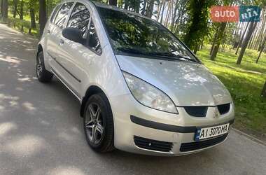 Хэтчбек Mitsubishi Colt 2006 в 