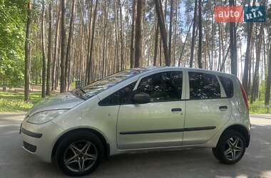 Хэтчбек Mitsubishi Colt 2006 в Киеве