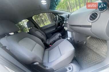 Хэтчбек Mitsubishi Colt 2006 в 