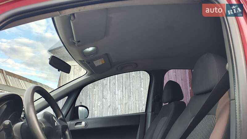 Хетчбек Mitsubishi Colt 2008 в Чернігові