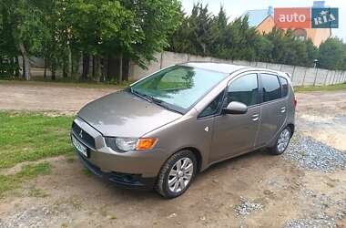 Хэтчбек Mitsubishi Colt 2011 в 