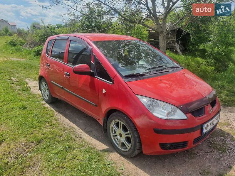 Хэтчбек Mitsubishi Colt 2007 в Житомире