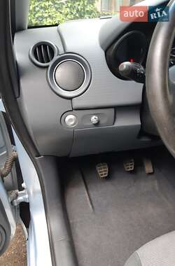 Хэтчбек Mitsubishi Colt 2004 в 
