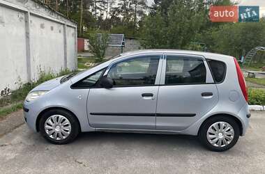 Хэтчбек Mitsubishi Colt 2007 в 