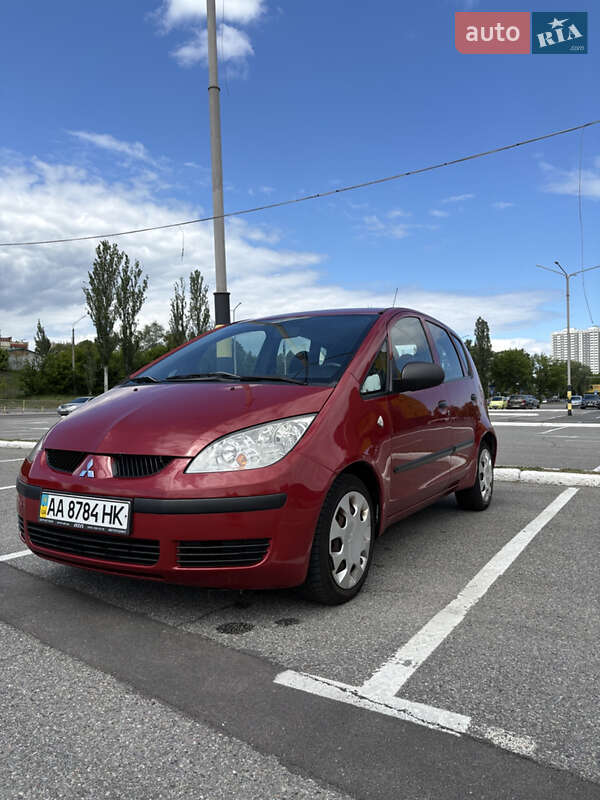 Хэтчбек Mitsubishi Colt 2008 в Киеве