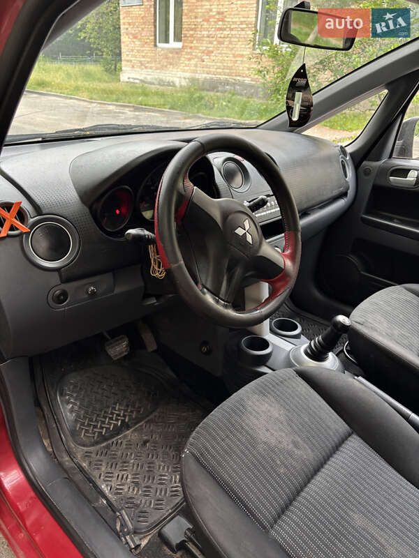 Хэтчбек Mitsubishi Colt 2008 в Киеве