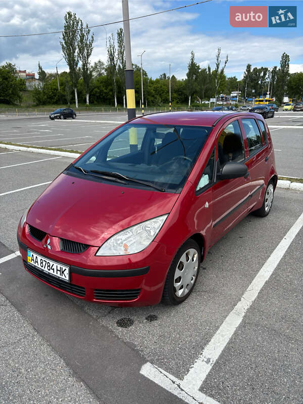 Хэтчбек Mitsubishi Colt 2008 в Киеве