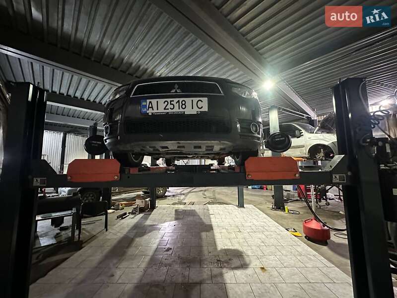 Хэтчбек Mitsubishi Colt 2011 в Киеве