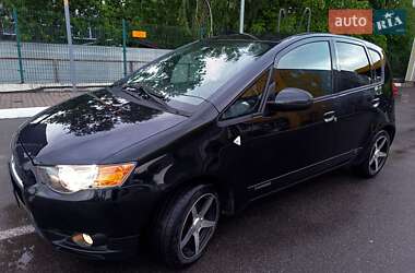 Хэтчбек Mitsubishi Colt 2011 в Киеве