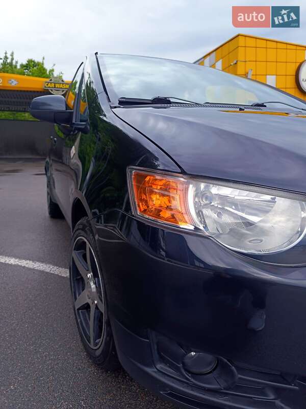 Хэтчбек Mitsubishi Colt 2011 в Киеве