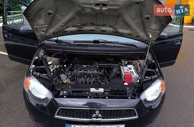 Хэтчбек Mitsubishi Colt 2011 в 
