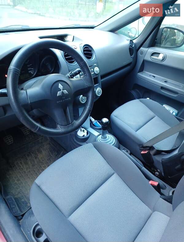 Хэтчбек Mitsubishi Colt 2007 в Одессе