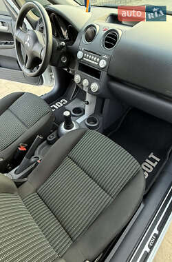 Хэтчбек Mitsubishi Colt 2008 в 