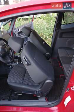 Хэтчбек Mitsubishi Colt 2008 в 