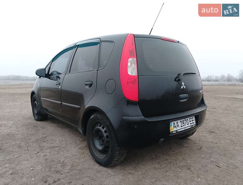 Хэтчбек Mitsubishi Colt 2007 в Житомире