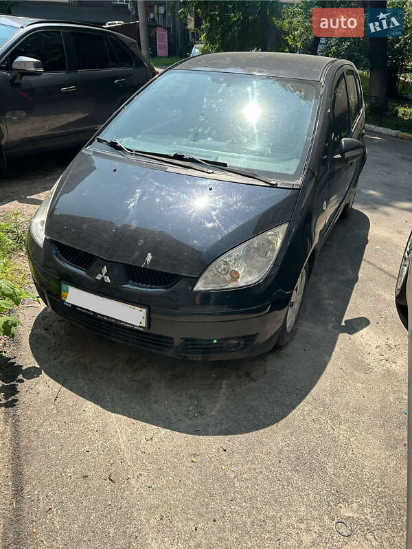 Хэтчбек Mitsubishi Colt 2008 в 