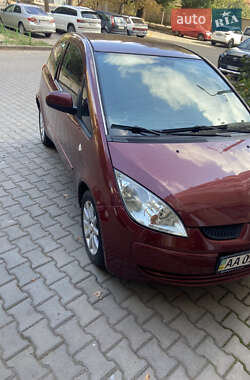Хетчбек Mitsubishi Colt 2006 в 