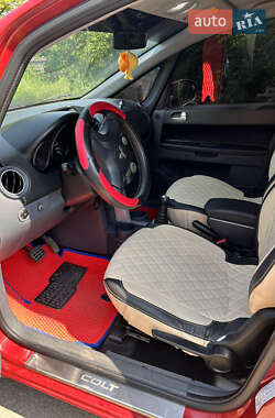 Хетчбек Mitsubishi Colt 2007 в 