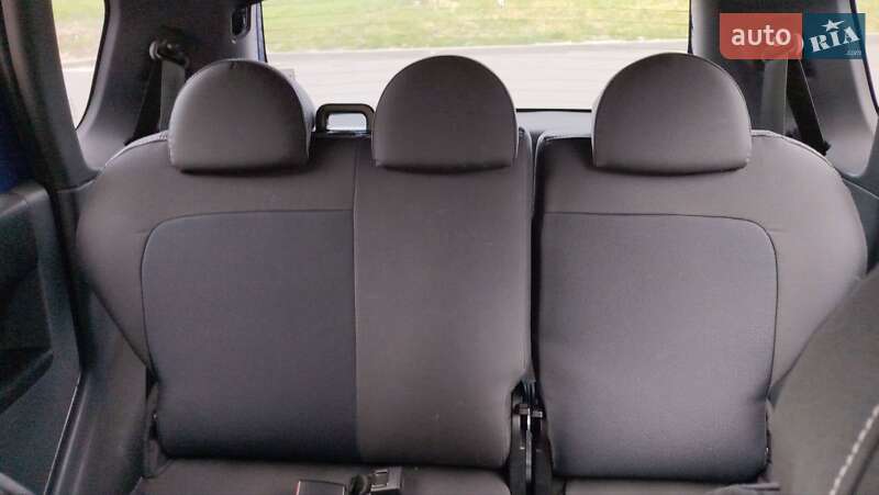 Хэтчбек Mitsubishi Colt 2007 в Южноукраинске