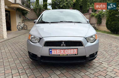 Хэтчбек Mitsubishi Colt 2013 в 