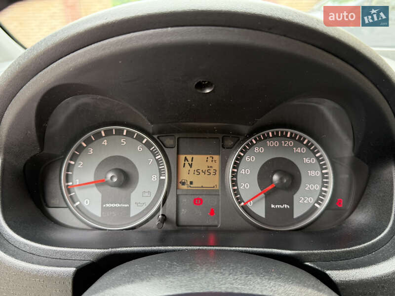 Хэтчбек Mitsubishi Colt 2013 в Черновцах