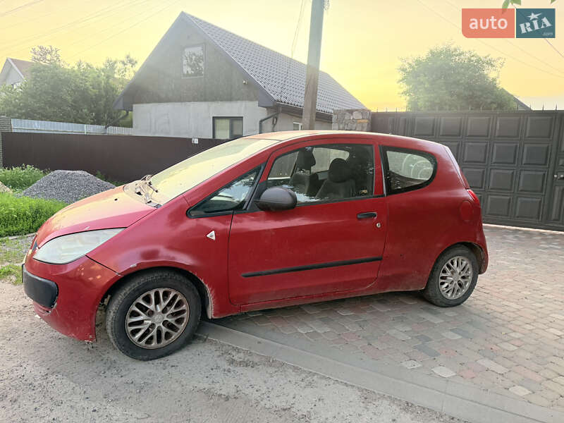 Хэтчбек Mitsubishi Colt 2005 в Лубнах