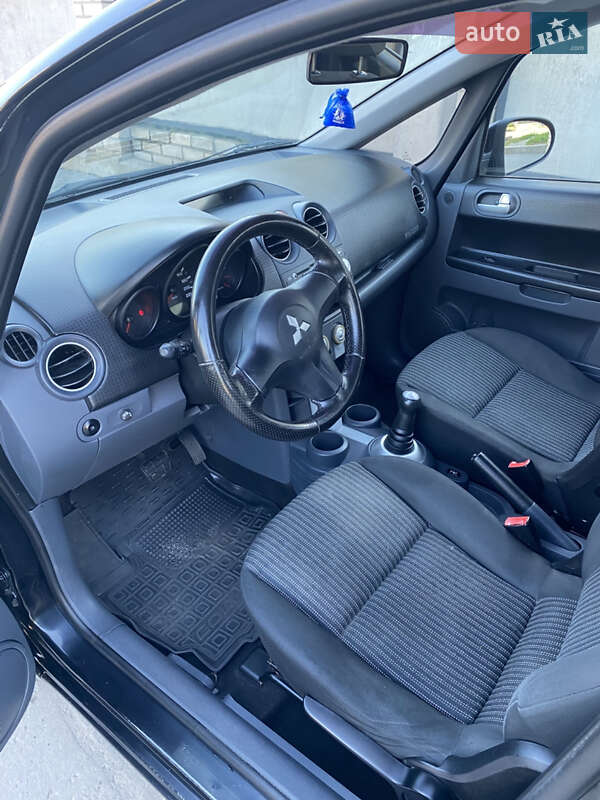 Хэтчбек Mitsubishi Colt 2008 в Одессе