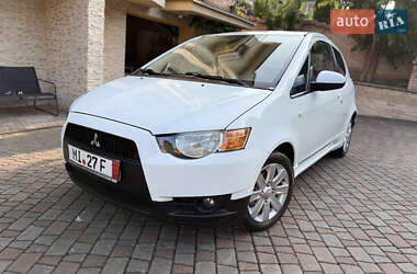 Хэтчбек Mitsubishi Colt 2010 в Черновцах