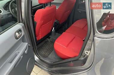 Хэтчбек Mitsubishi Colt 2006 в 