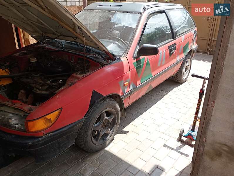 Хэтчбек Mitsubishi Colt 1989 в Подольске