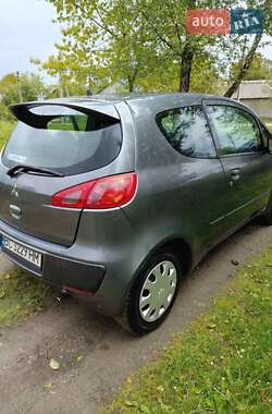 Хэтчбек Mitsubishi Colt 2005 в Новояворовске