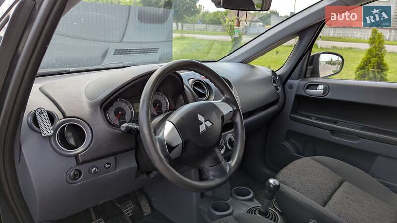 Хэтчбек Mitsubishi Colt 2010 в Шептицькому