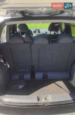 Хэтчбек Mitsubishi Colt 2006 в 