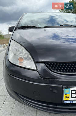 Хэтчбек Mitsubishi Colt 2007 в 
