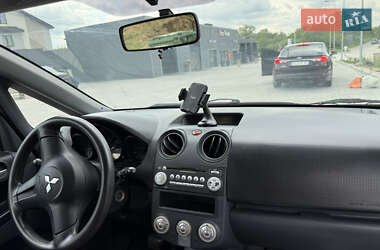 Хэтчбек Mitsubishi Colt 2007 в 