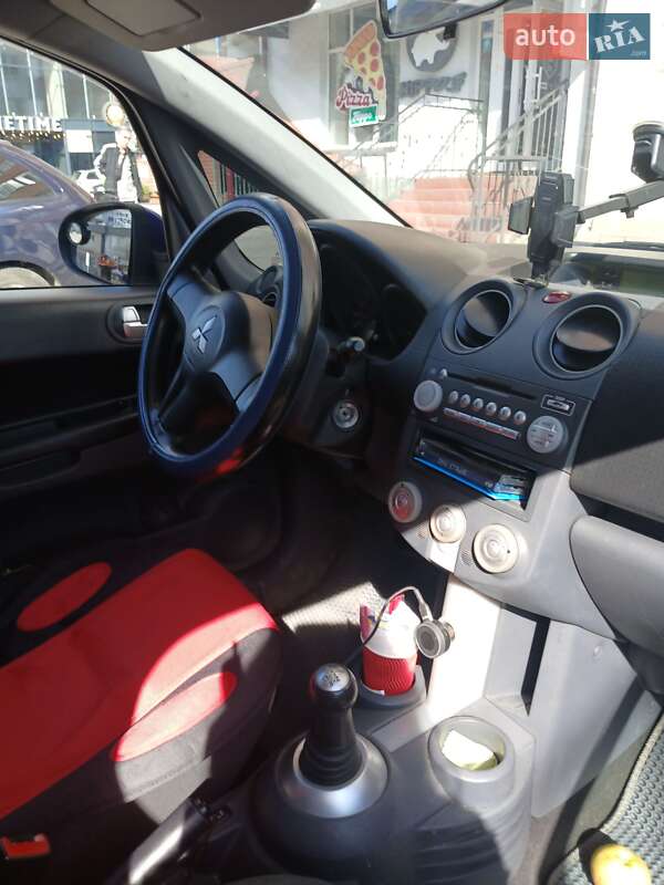 Хэтчбек Mitsubishi Colt 2008 в Ивано-Франковске