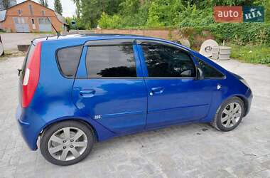 Хэтчбек Mitsubishi Colt 2006 в 