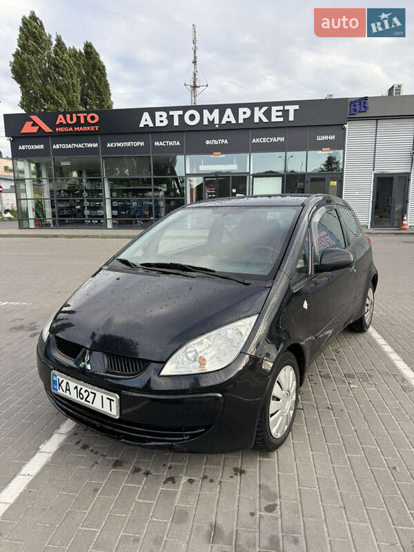 Хэтчбек Mitsubishi Colt 2008 в Киеве