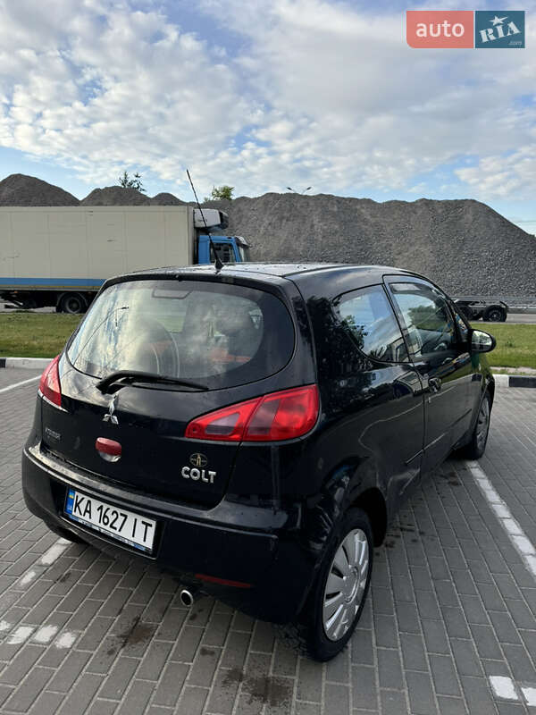 Хэтчбек Mitsubishi Colt 2008 в Киеве