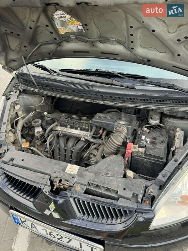 Хэтчбек Mitsubishi Colt 2008 в Киеве