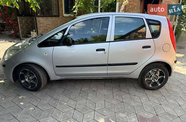 Хэтчбек Mitsubishi Colt 2006 в 