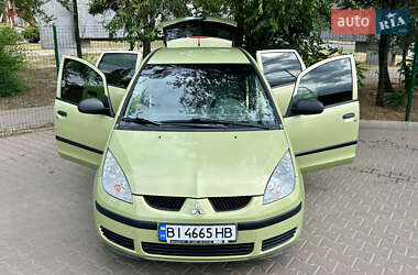 Хэтчбек Mitsubishi Colt 2005 в 