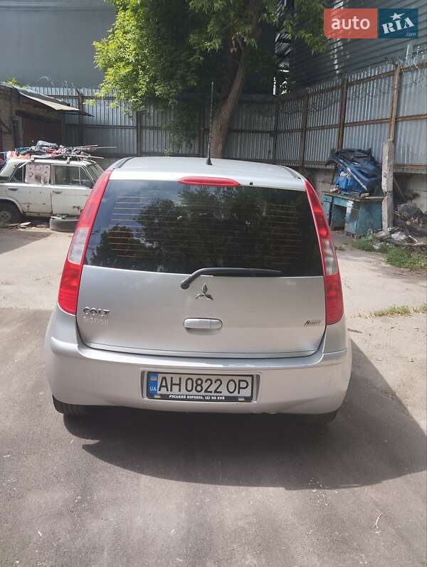 Хэтчбек Mitsubishi Colt 2006 в Киеве фото 24 Хэтчбек Mitsubishi Colt 2006 в Киеве