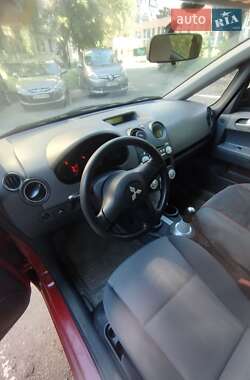Хэтчбек Mitsubishi Colt 2007 в 