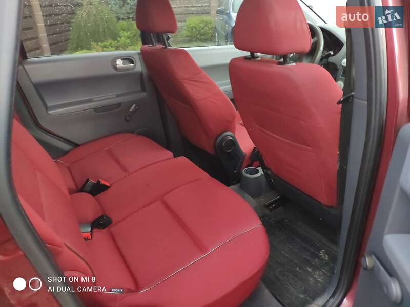 Хэтчбек Mitsubishi Colt 2006 в Львове