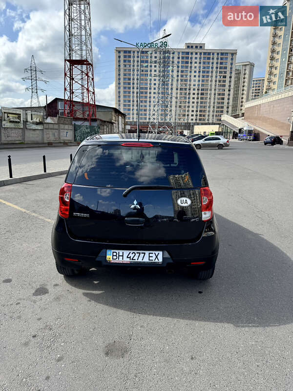 Хэтчбек Mitsubishi Colt 2008 в Одессе