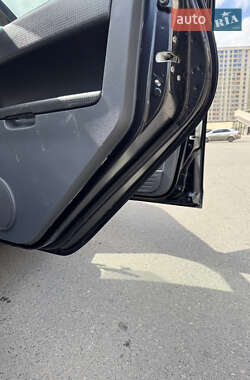 Хэтчбек Mitsubishi Colt 2008 в 